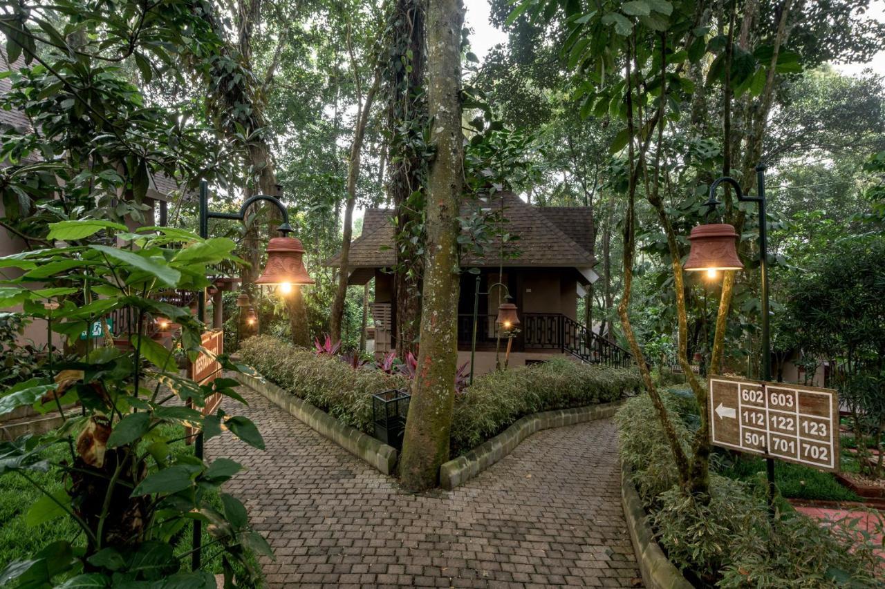 Hotel Club Mahindra Thekkady Exterior foto
