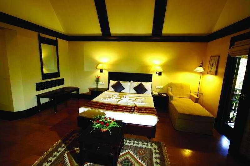 Hotel Club Mahindra Thekkady Exterior foto
