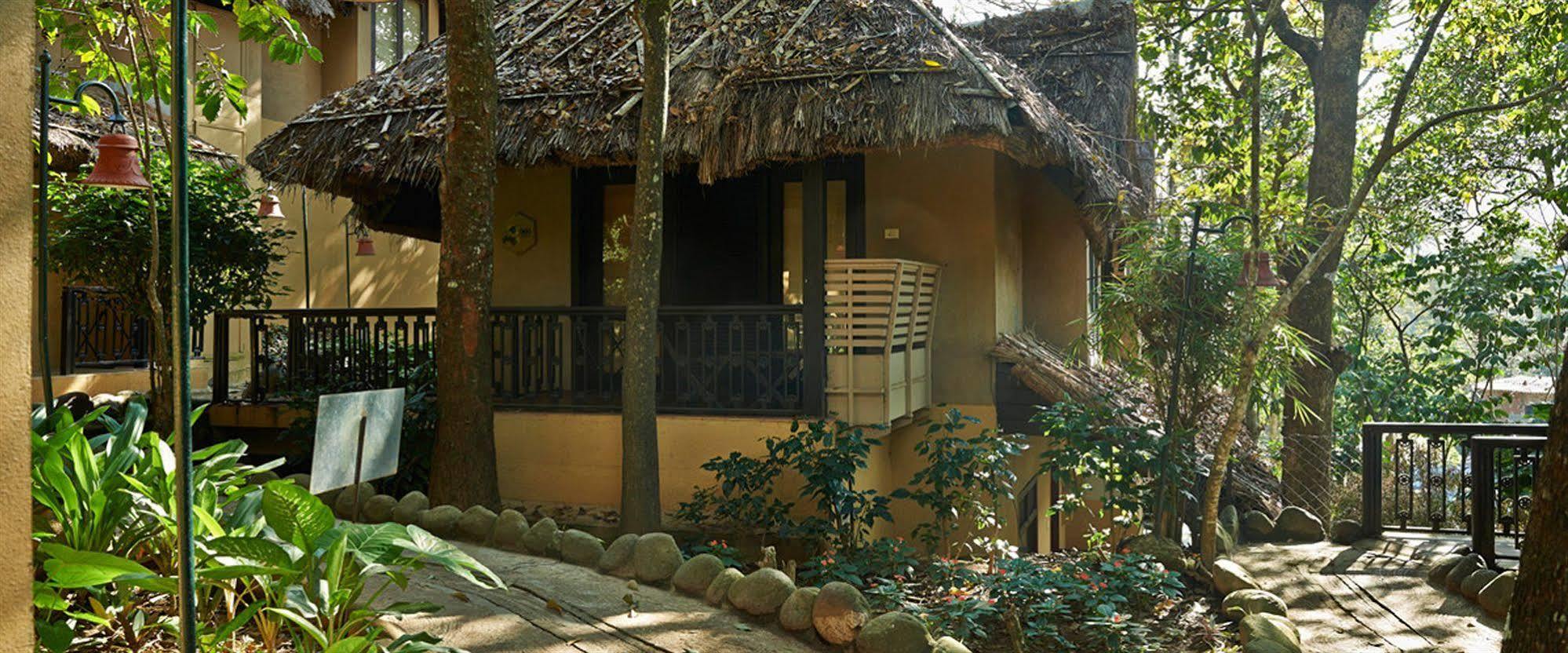 Hotel Club Mahindra Thekkady Exterior foto
